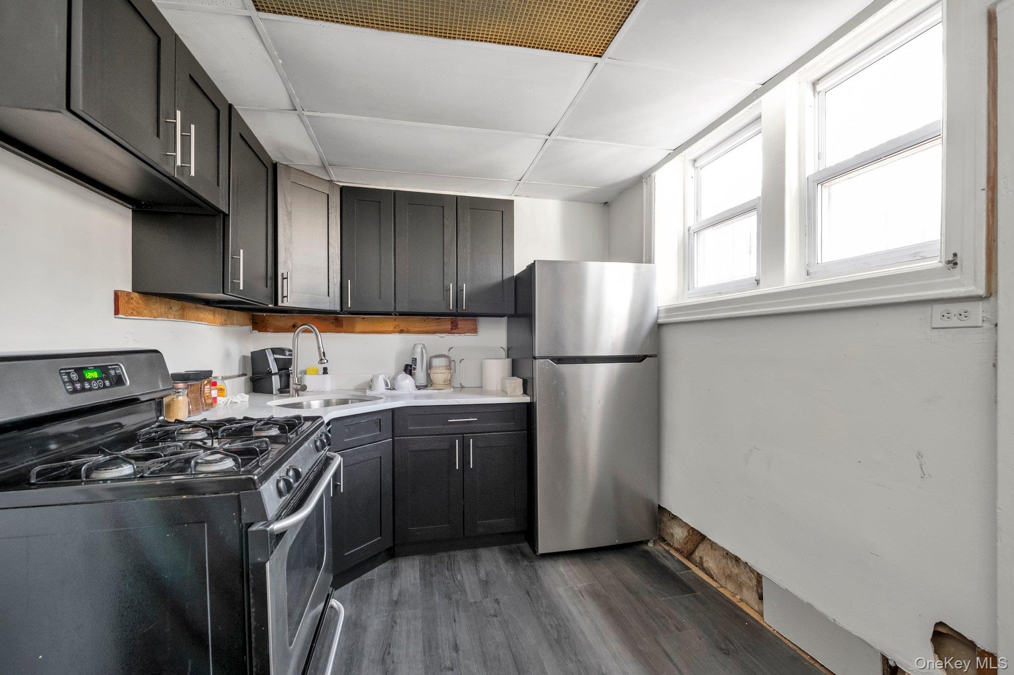 #17 photo, 2445 Yates Avenue, Bronx , NY 10469