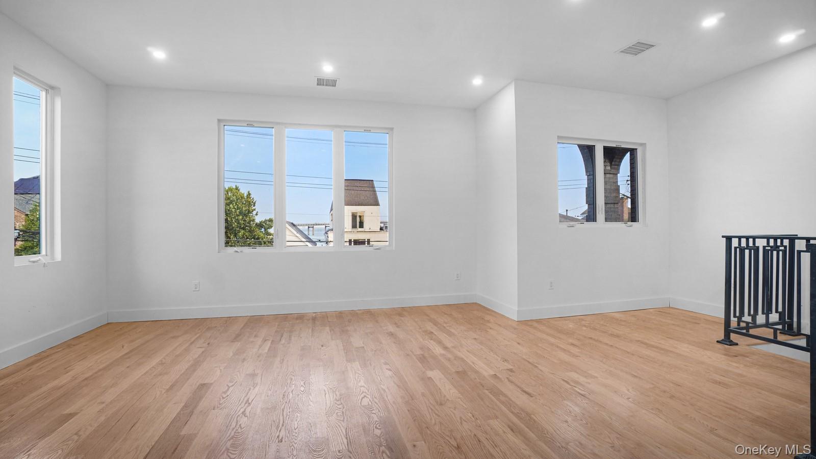 #13 photo, 3239 Tierney Place, Bronx , NY 10465