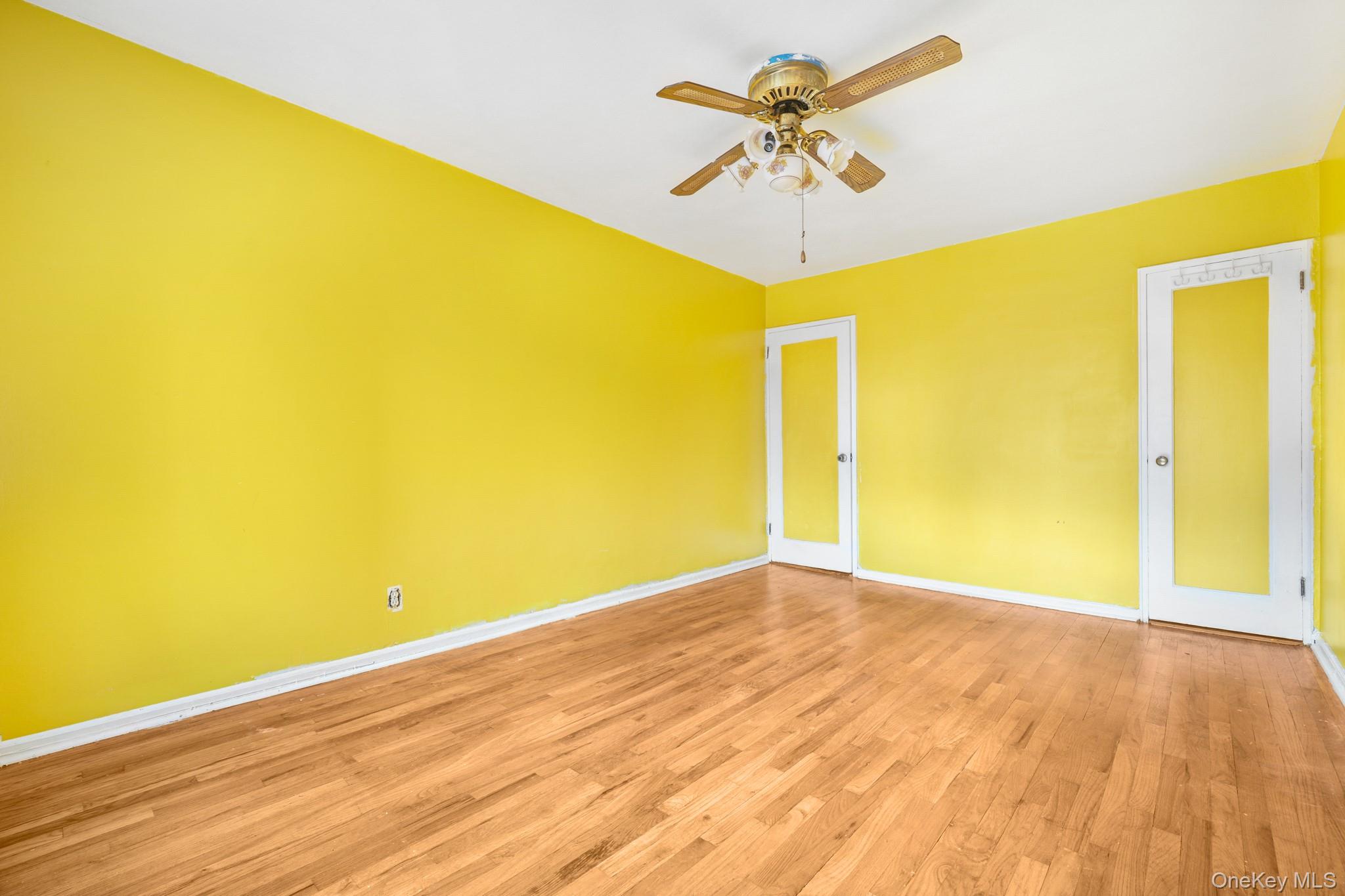 #20 photo, 485 E Lincoln Avenue, Mount Vernon , NY 10552