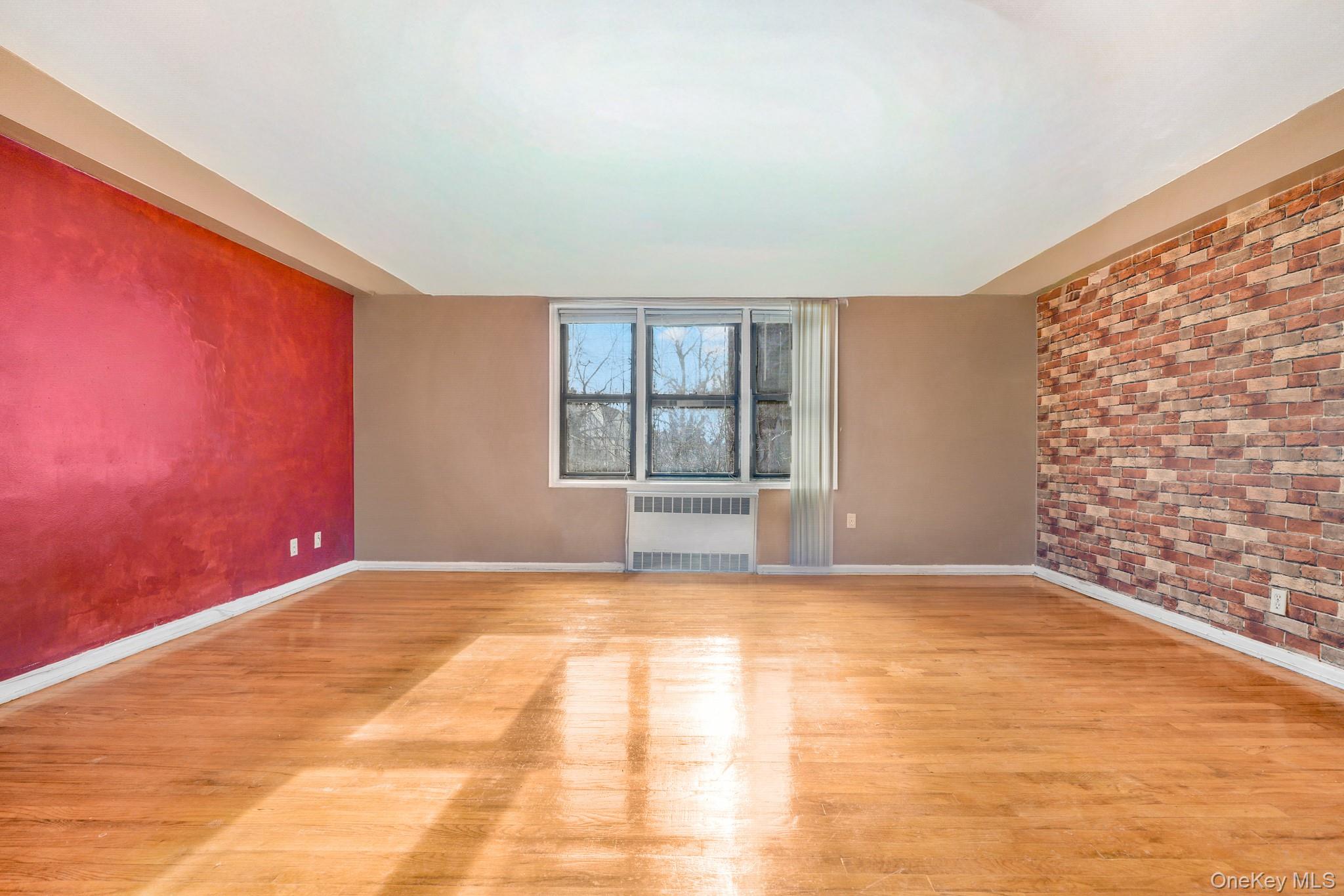 #9 photo, 485 E Lincoln Avenue, Mount Vernon , NY 10552