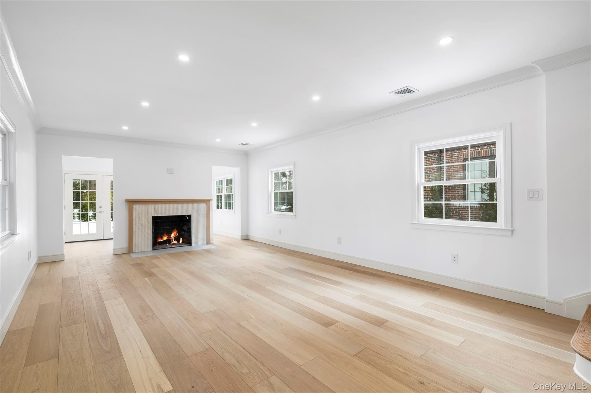 #15 photo, 118 Soundview Avenue, White Plains , NY 10606