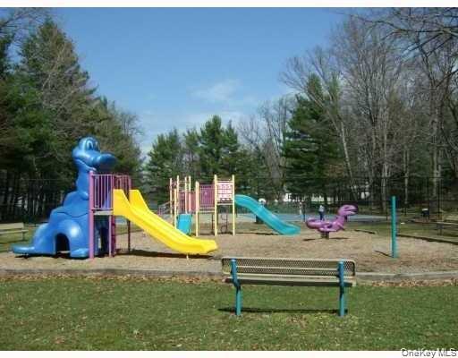 #15 photo, 66 Bon Aire Circle, Suffern , NY 10901