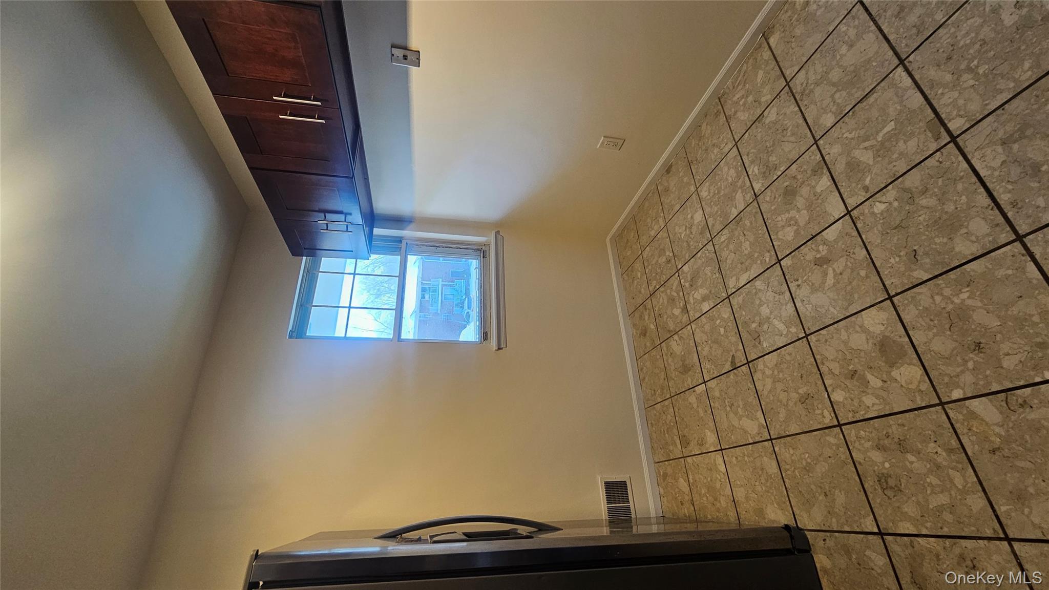 #5 photo, 66 Bon Aire Circle, Suffern , NY 10901