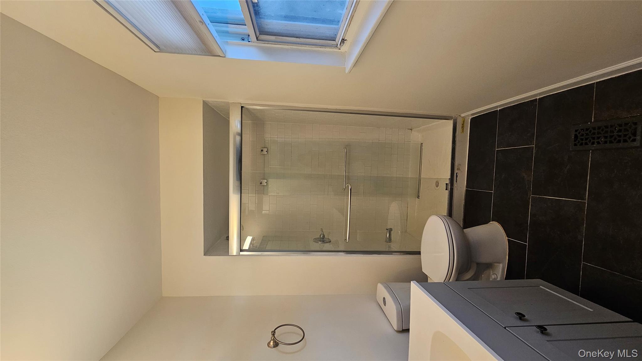 #9 photo, 66 Bon Aire Circle, Suffern , NY 10901