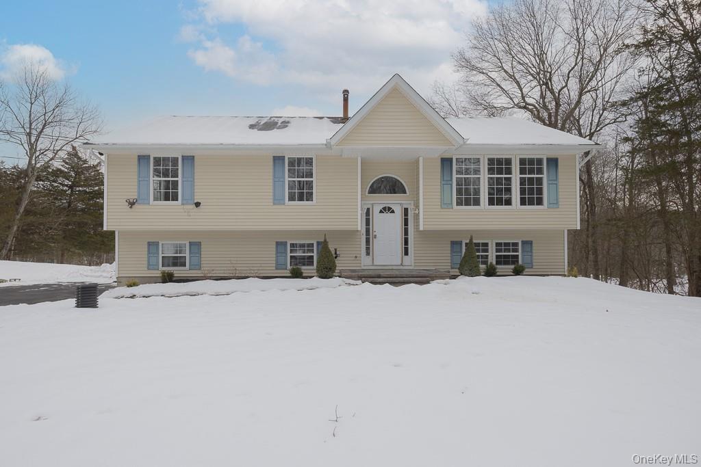 #1 photo, 600 Twin Arch Road, Rock Tavern , NY 12575