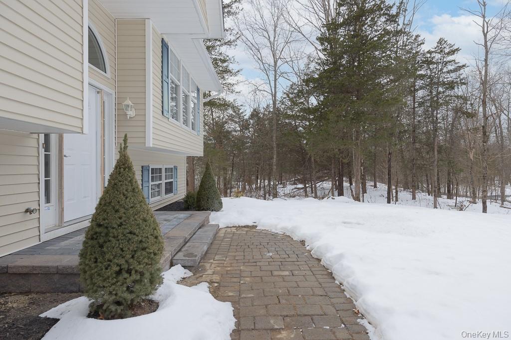 #4 photo, 600 Twin Arch Road, Rock Tavern , NY 12575