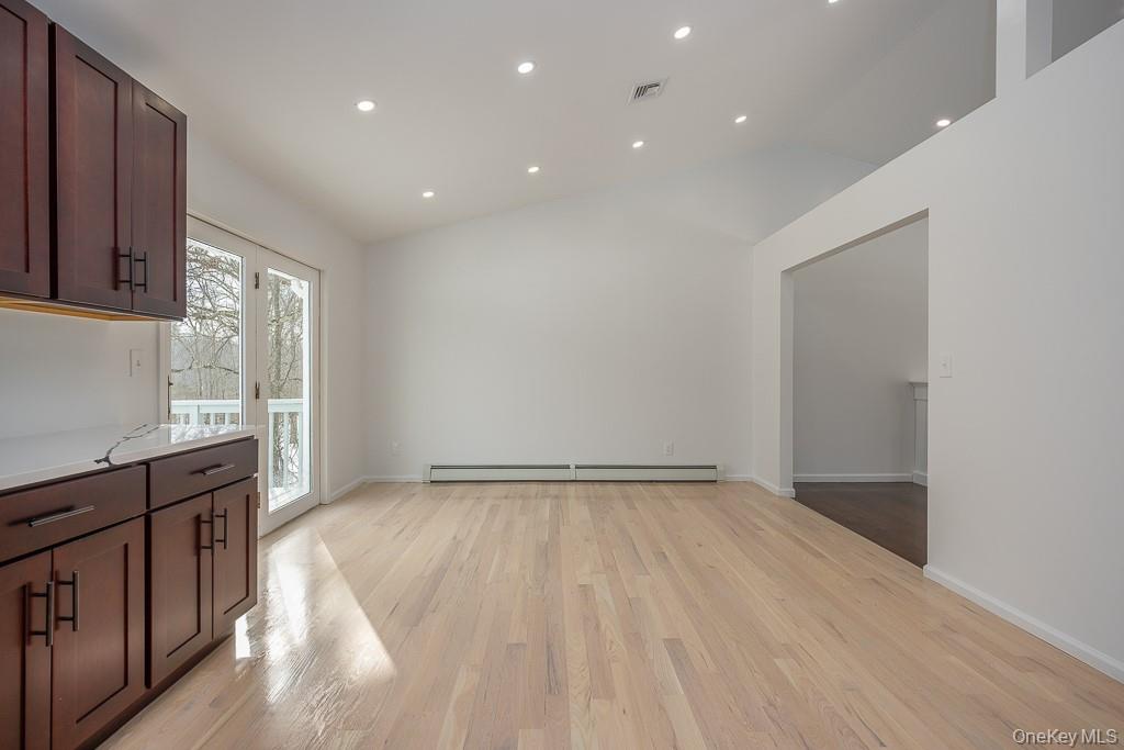 #9 photo, 600 Twin Arch Road, Rock Tavern , NY 12575