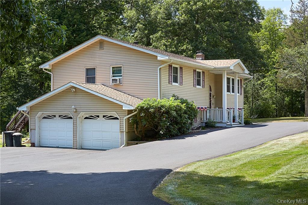 #2 photo, 19 Billy Avenue, Washingtonville , NY 10992