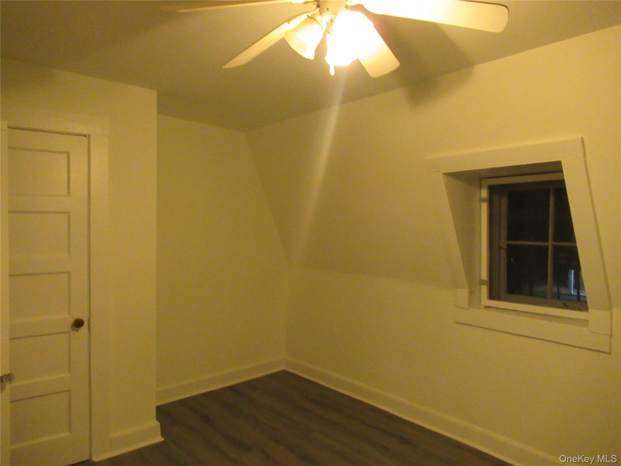 #5 photo, 26 Oakland Avenue, Warwick , NY 10990