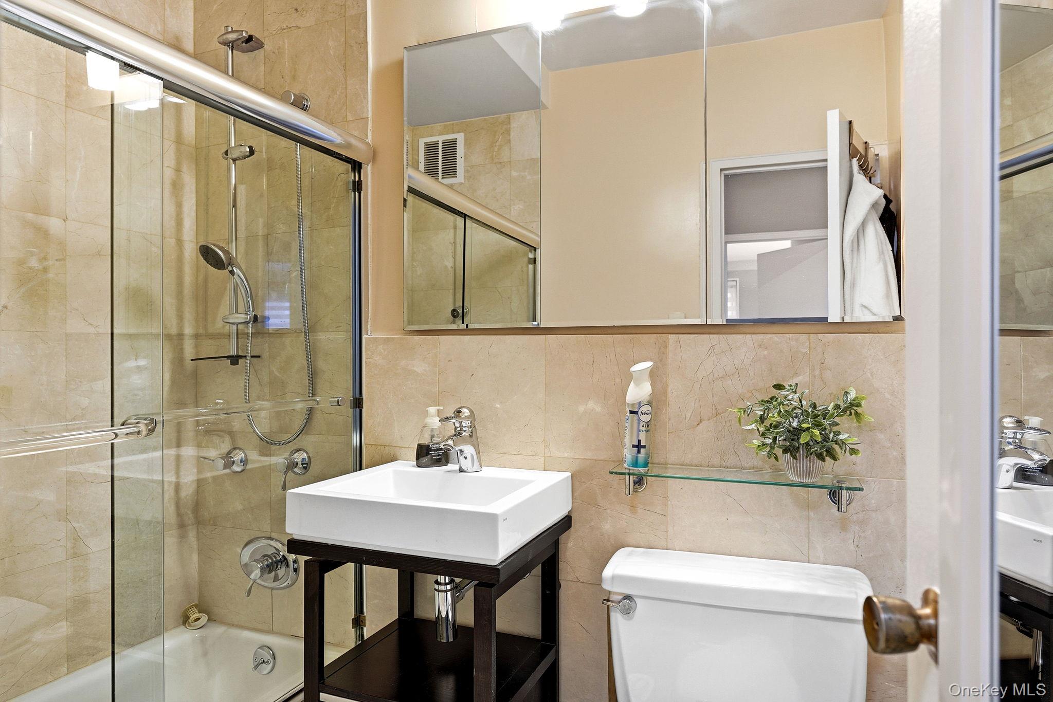 #10 photo, 10 Lake Street, White Plains , NY 10603