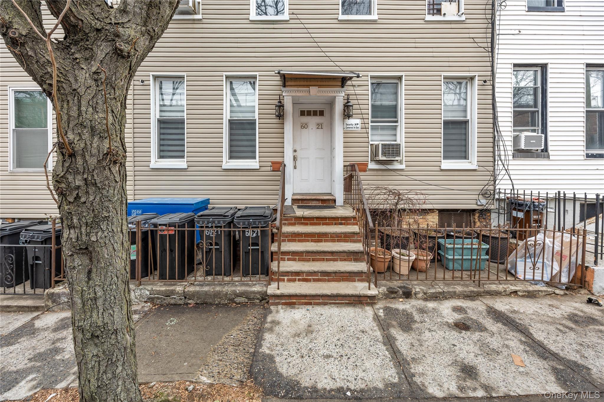 #19 photo, 60-21 54th Street, Maspeth , NY 11378