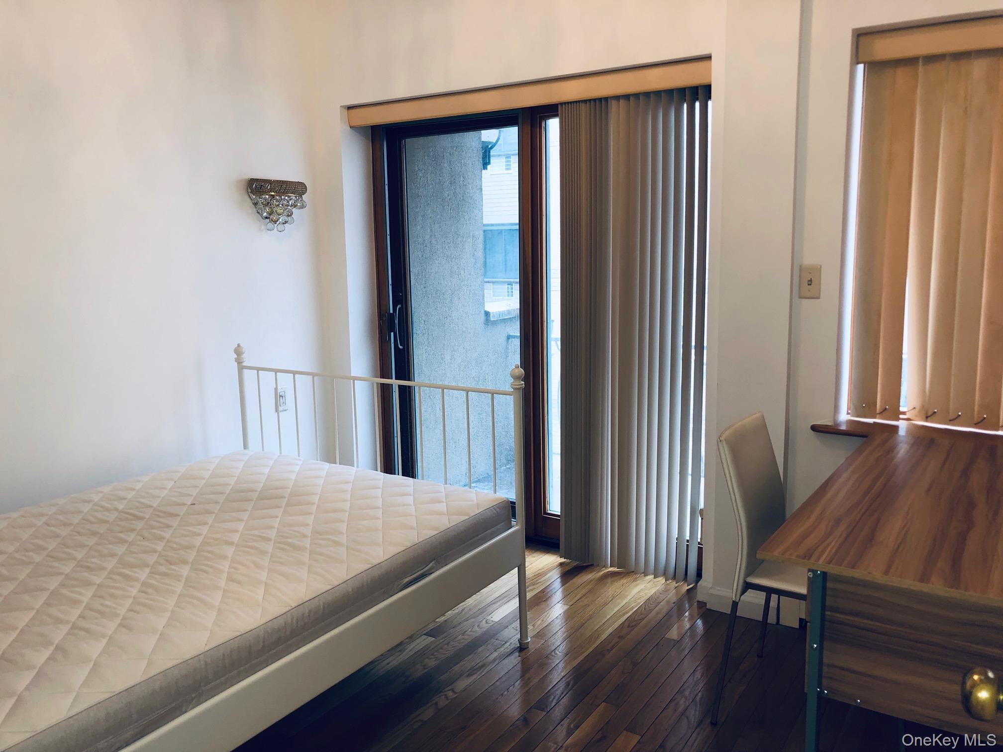 #4 photo, 42-31 Colden Street, Куинс ‖ Flushing , NY 11355