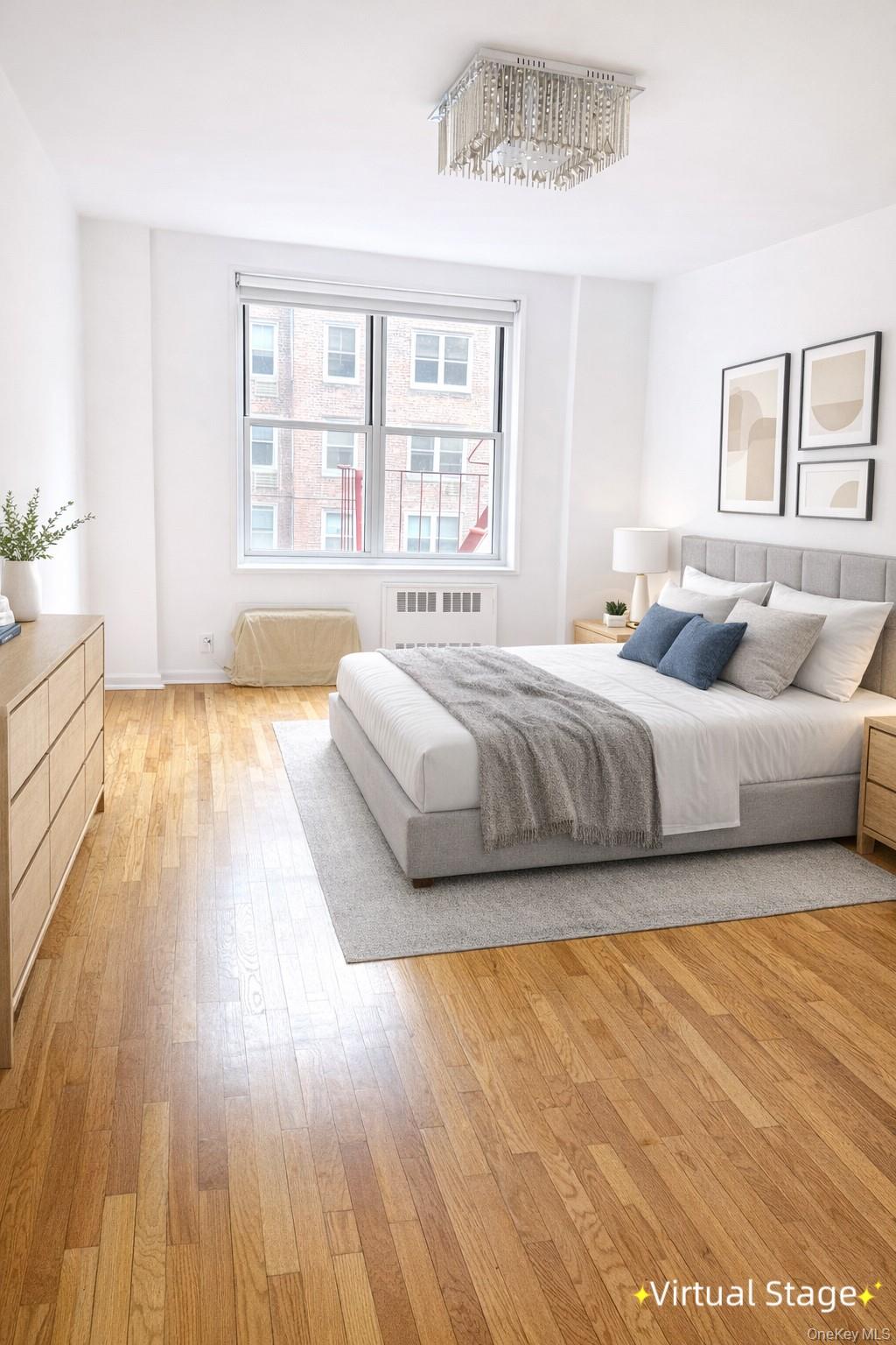 #1 photo, 142-05 Roosevelt Avenue, 法拉盛 Flushing , NY 11354