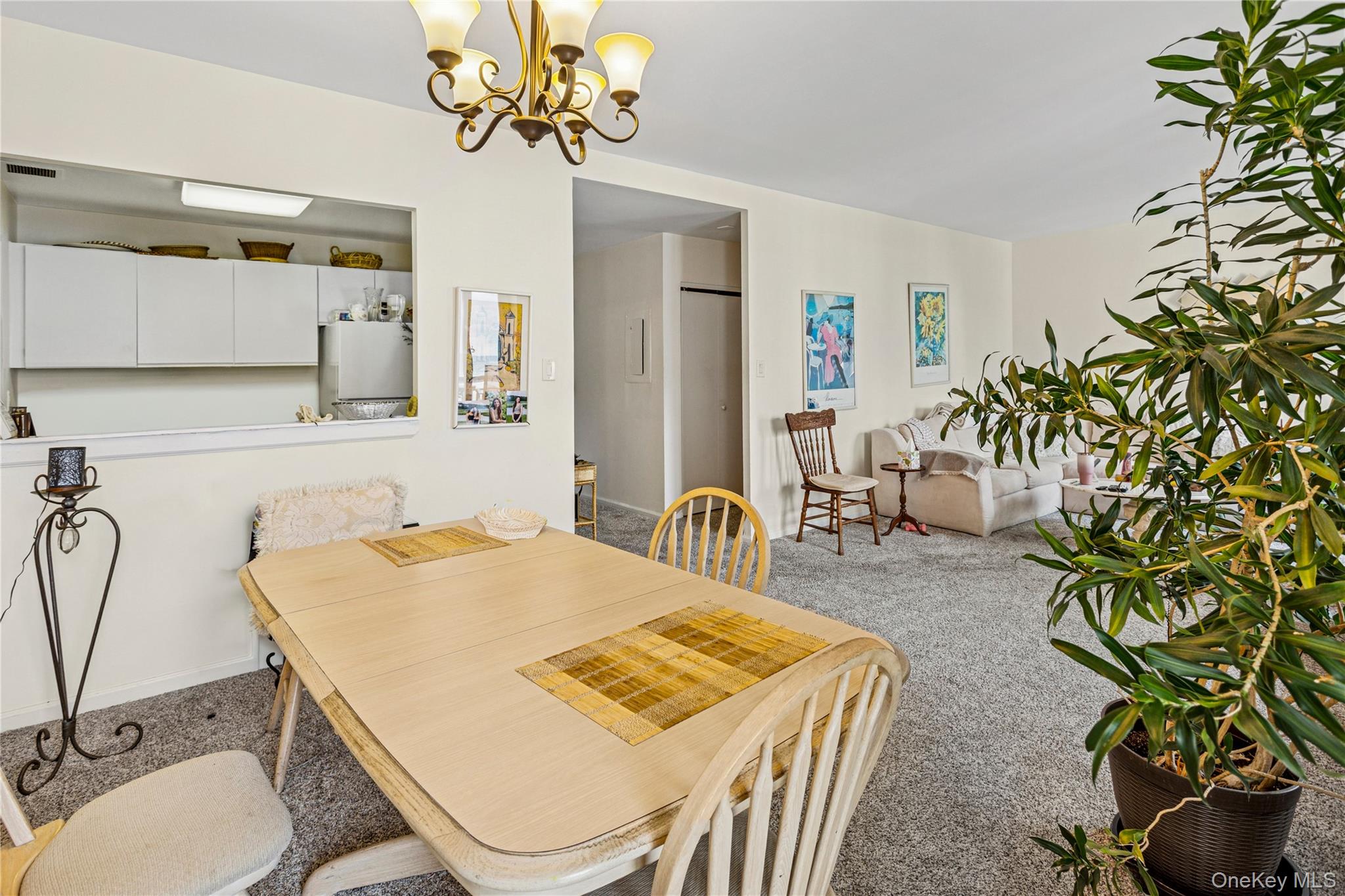 #10 photo, 100 W Broadway, Long Beach , NY 11561