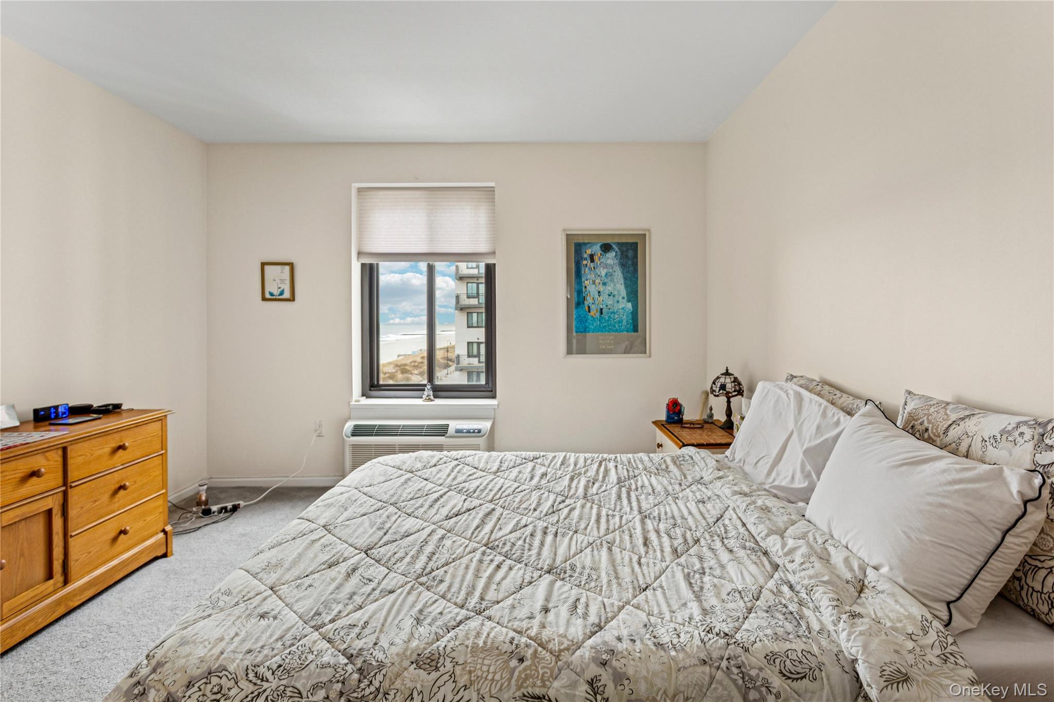 #16 photo, 100 W Broadway, Long Beach , NY 11561