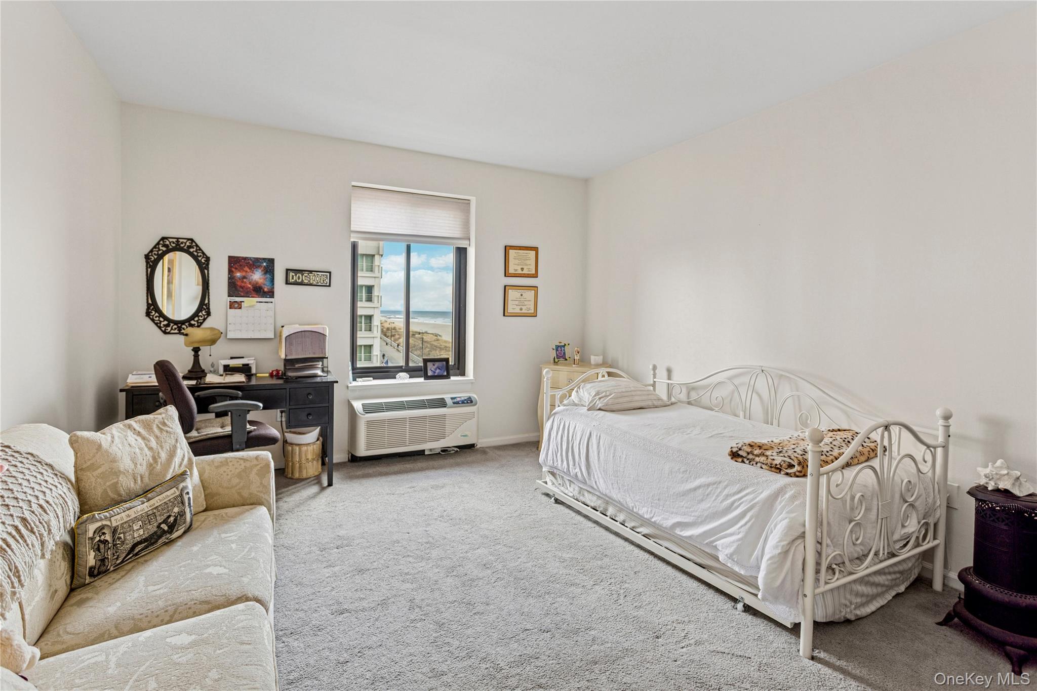 #20 photo, 100 W Broadway, Long Beach , NY 11561