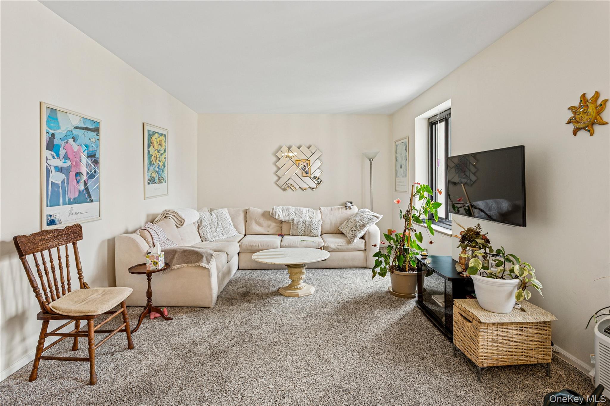 #8 photo, 100 W Broadway, Long Beach , NY 11561