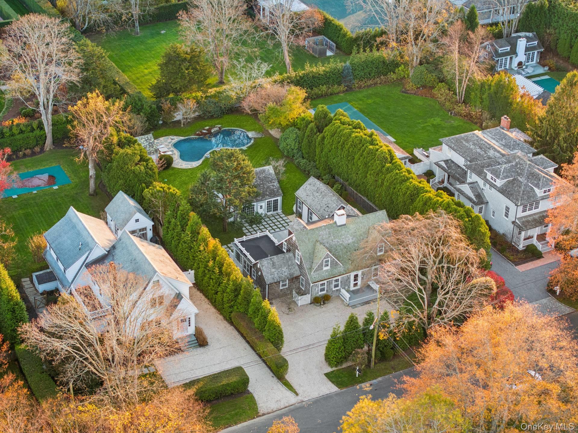 #2 photo, 94 Post Lane, Southampton , NY 11968