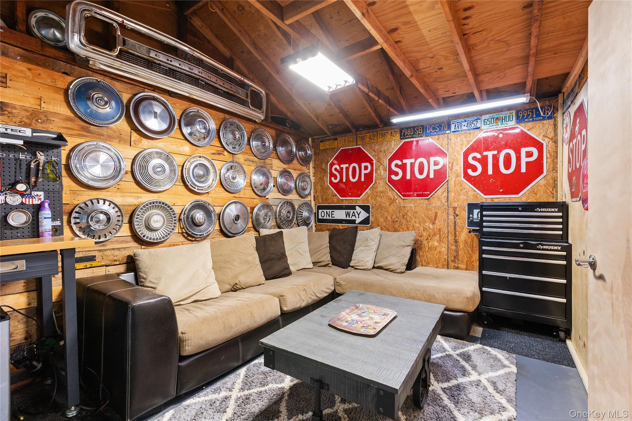 #18 photo, 1361 Manatuck Boulevard, Bay Shore , NY 11706