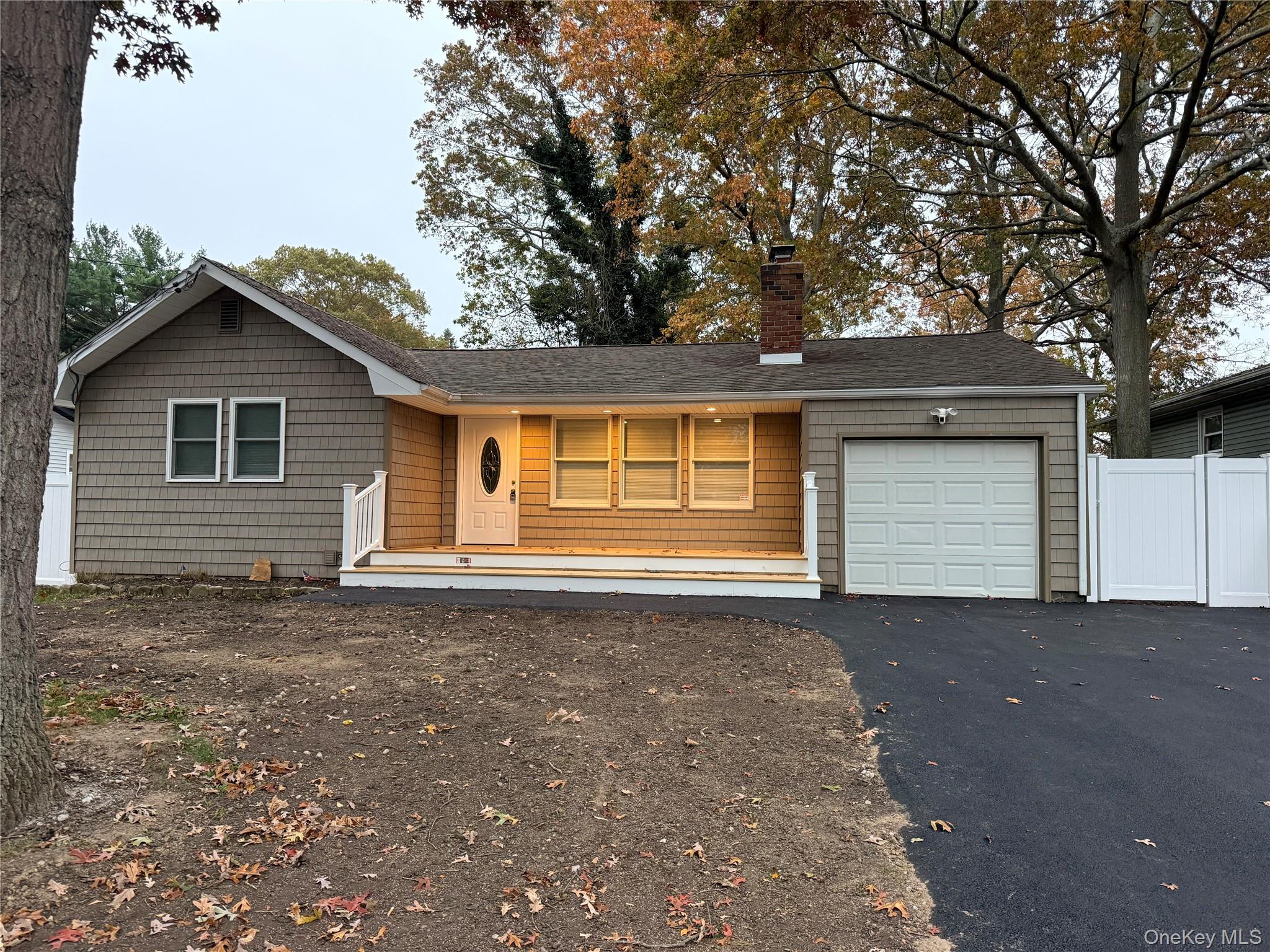 #1 photo, 70 Patchogue Avenue, Mastic , NY 11950