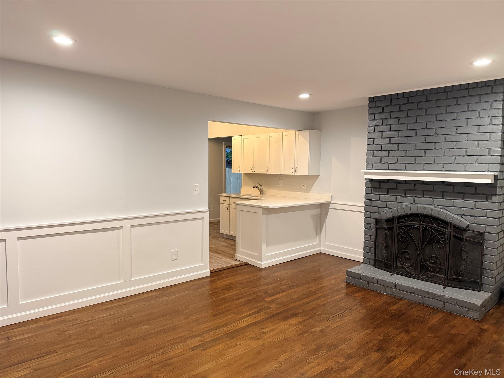 #5 photo, 70 Patchogue Avenue, Mastic , NY 11950