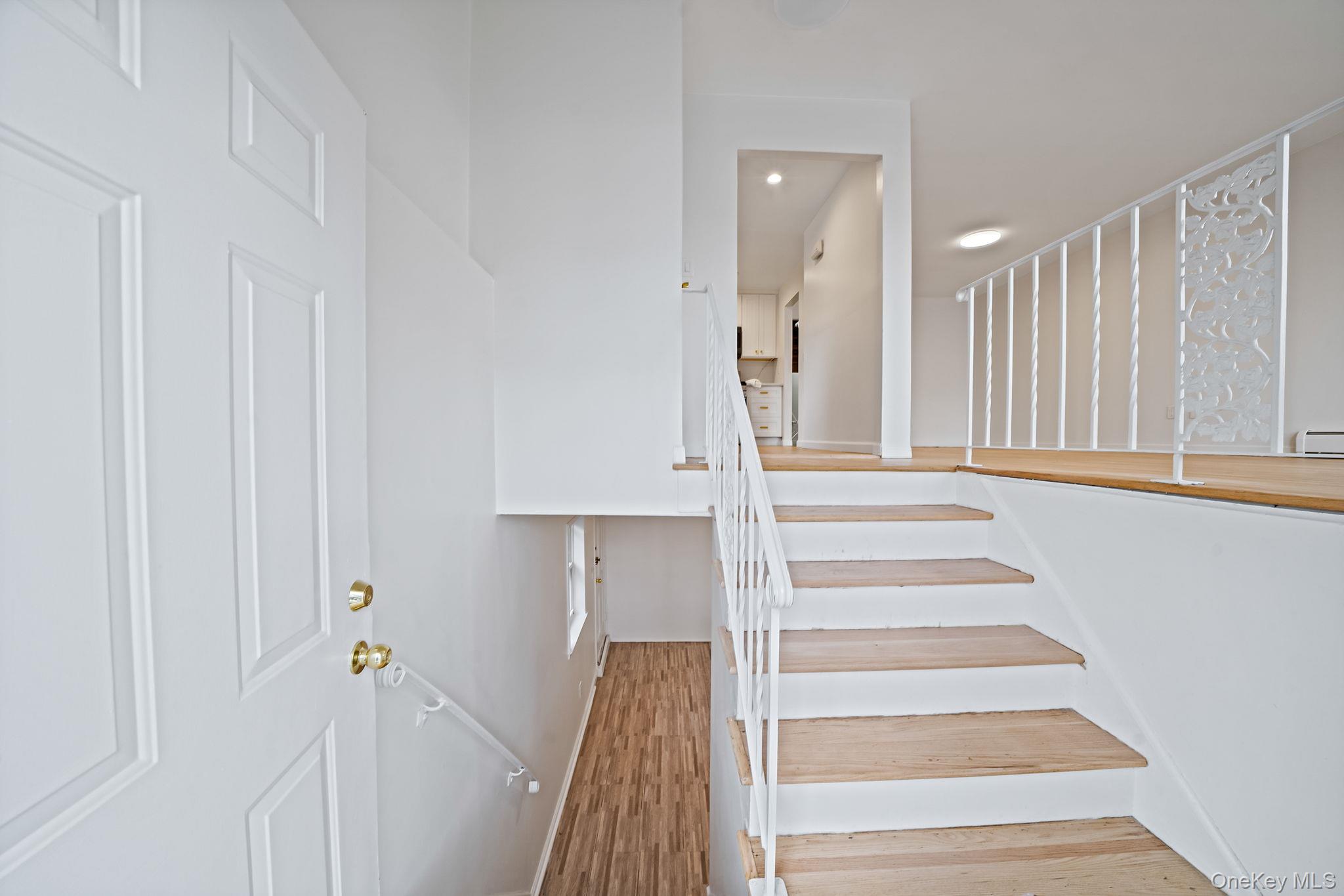 #3 photo, 2309 128th Street Street, कॉलेज पॉइंट College Point , NY 11356