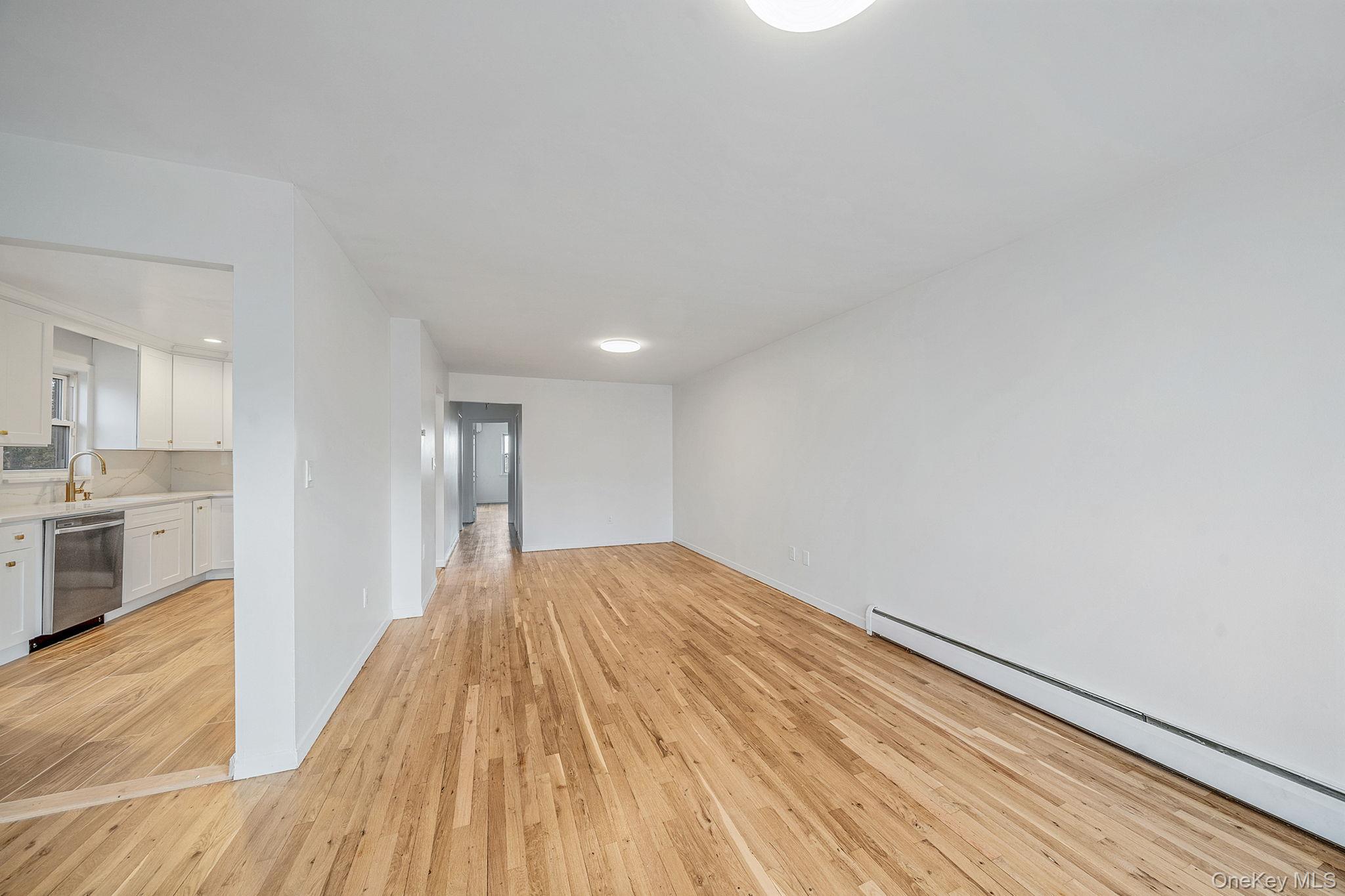 #5 photo, 2309 128th Street Street, कॉलेज पॉइंट College Point , NY 11356