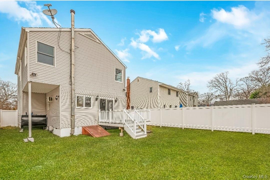 #6 photo, 54 5th Street, Ronkonkoma , NY 11779