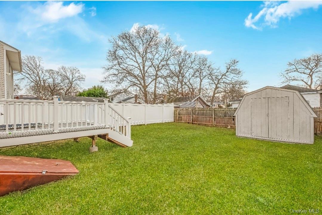 #7 photo, 54 5th Street, Ronkonkoma , NY 11779