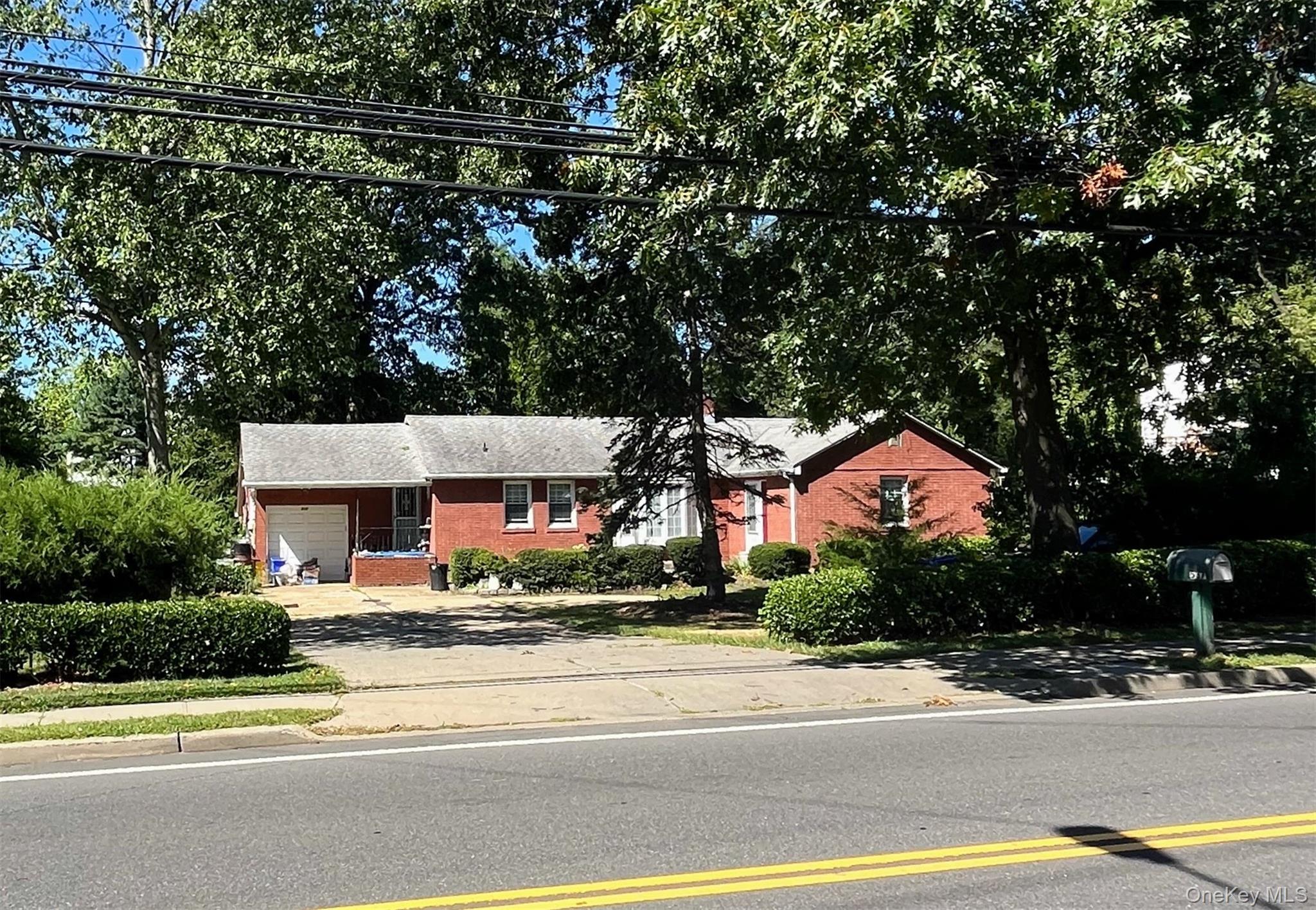 #4 photo, 537 Ryders Ln East Bruns, Call Listing Agent , NJ 08816