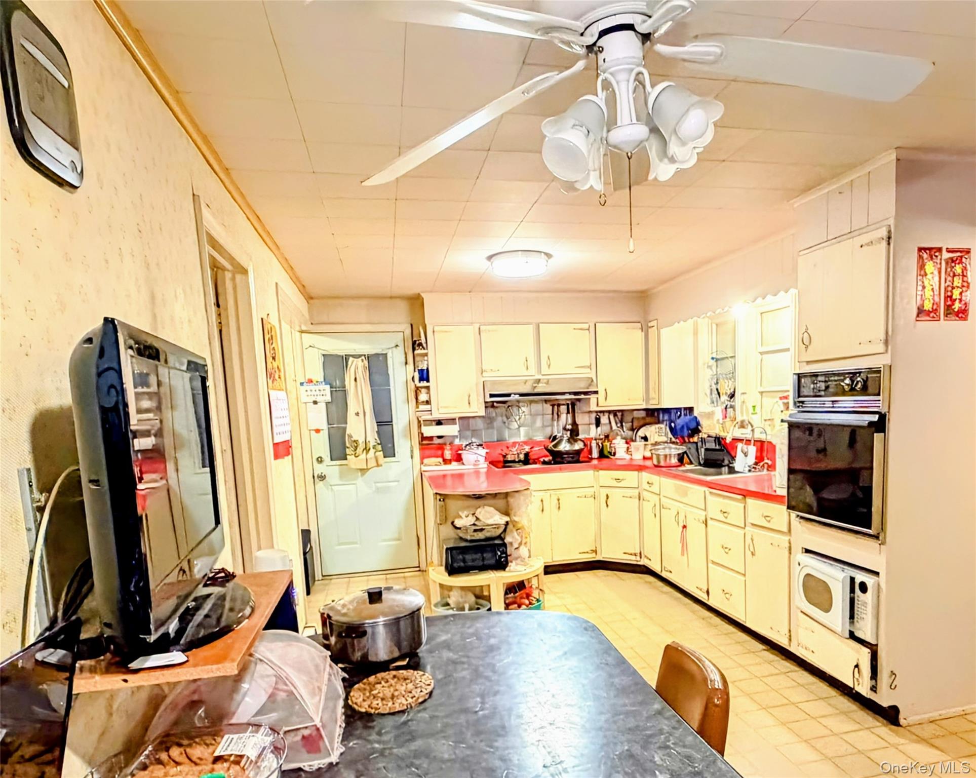 #7 photo, 537 Ryders Ln East Bruns, Call Listing Agent , NJ 08816