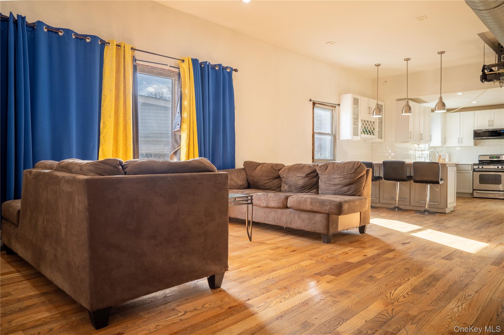 #3 photo, 25620 Francis Lewis Boulevard, Rosedale , NY 11422