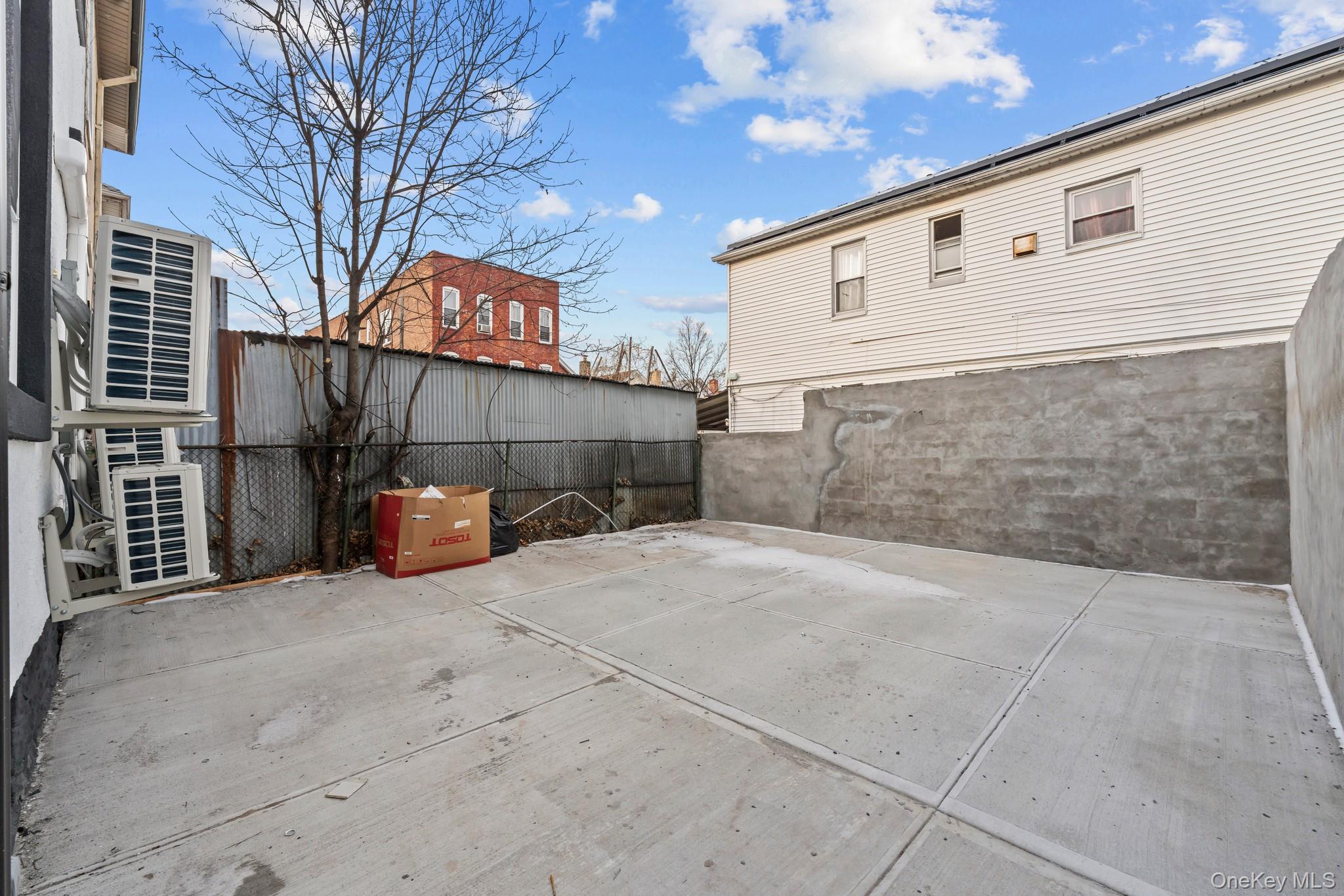 #12 photo, 4019 Avenue K, 布鲁克林 Brooklyn , NY 11210
