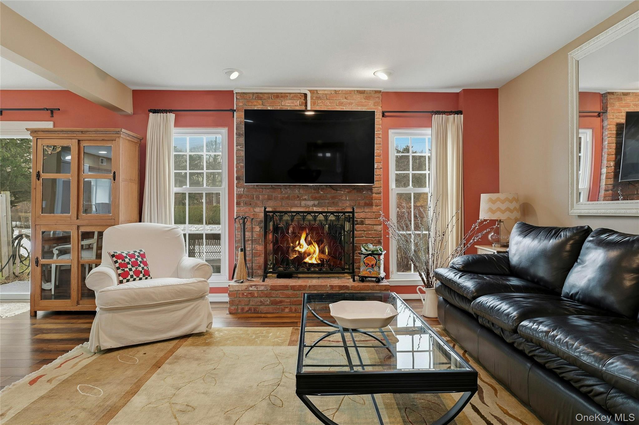 #15 photo, 85 Woodlake Drive, Woodbury , NY 11797