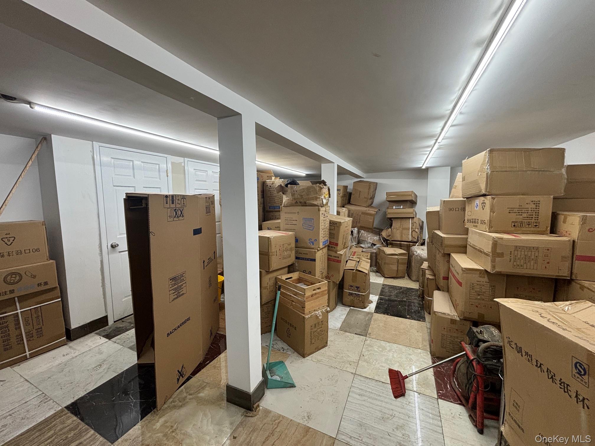 #8 photo, 66-45 Myrtle Avenue, Glendale , NY 11385