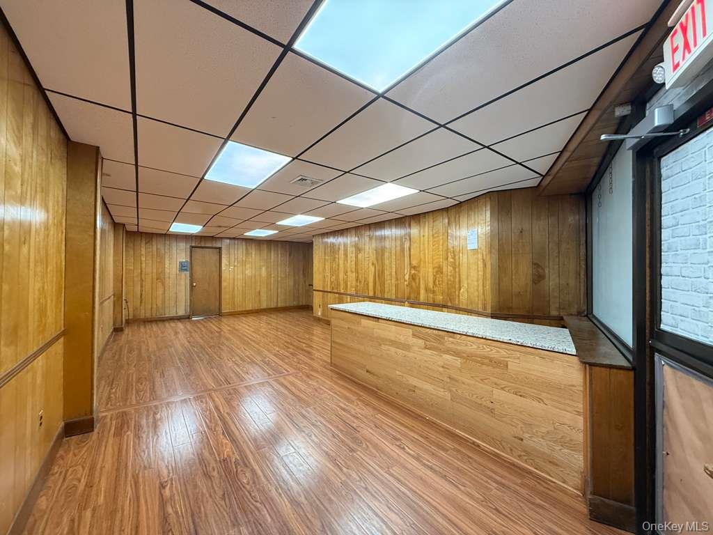 #19 photo, 6938 Myrtle Avenue, Glendale , NY 11385