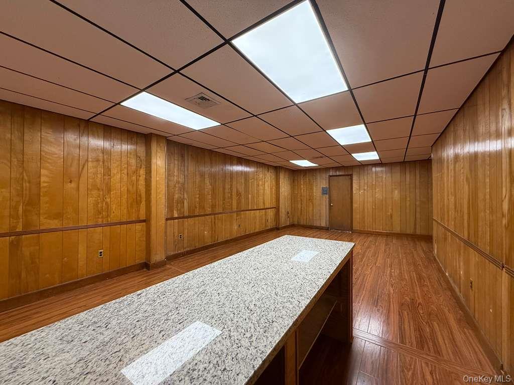 #20 photo, 6938 Myrtle Avenue, Glendale , NY 11385