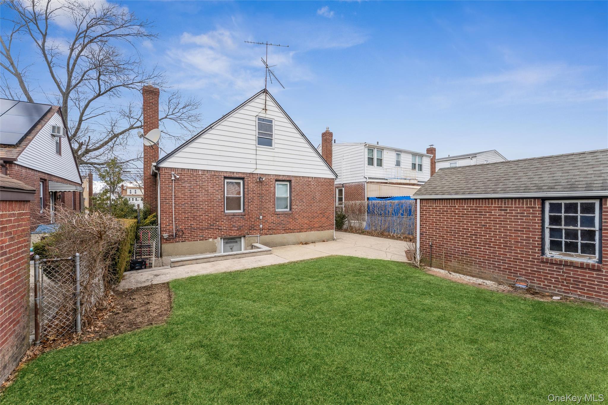 #14 photo, 1119 Theodora Street, מחוז נסאו Franklin Square , NY 11010