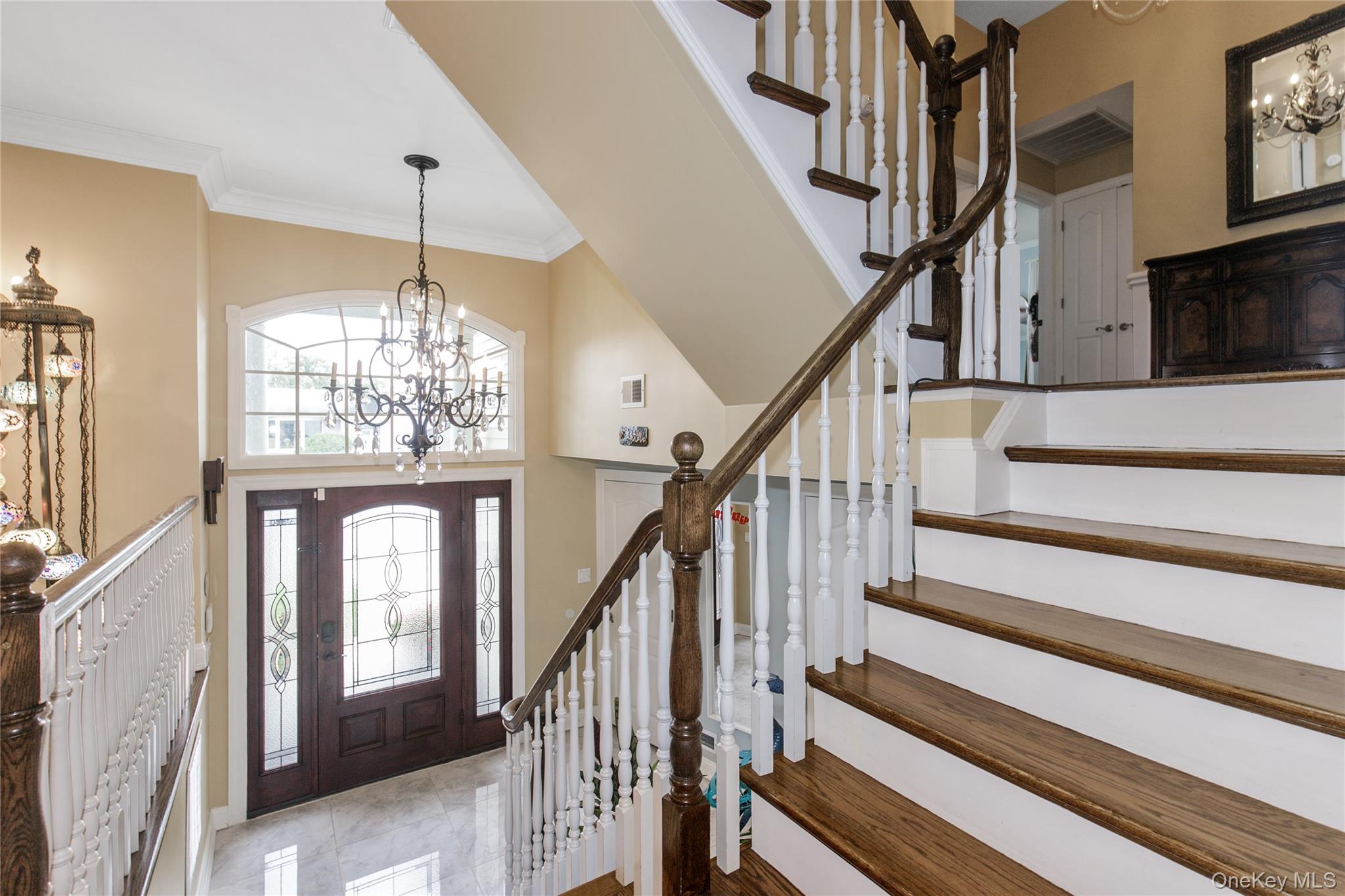 #17 photo, 3 Saint Lawrence Place, Jericho , NY 11753