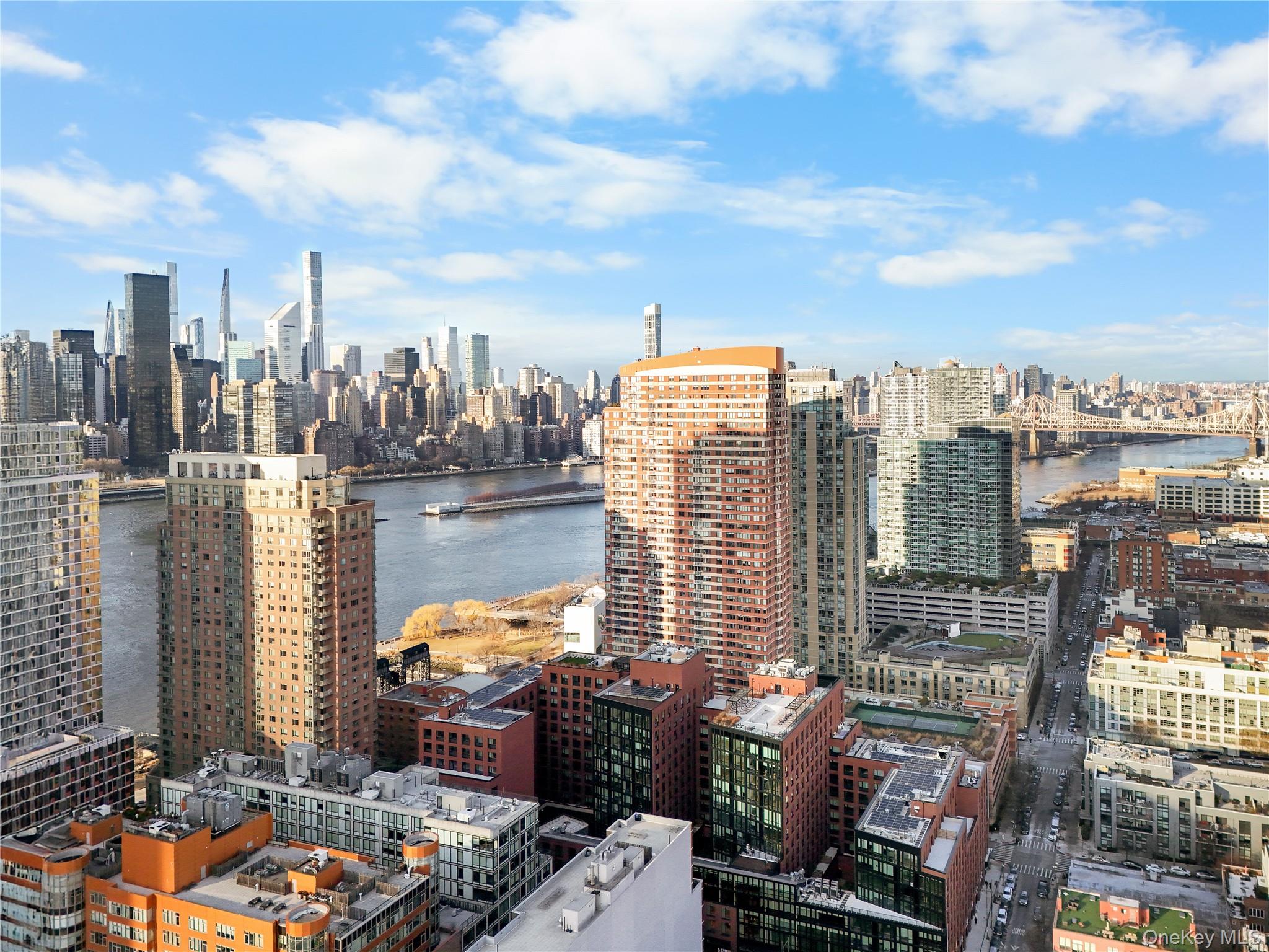 #3 photo, 4-74 48th Avenue, كوينز Long Island City , NY 11109