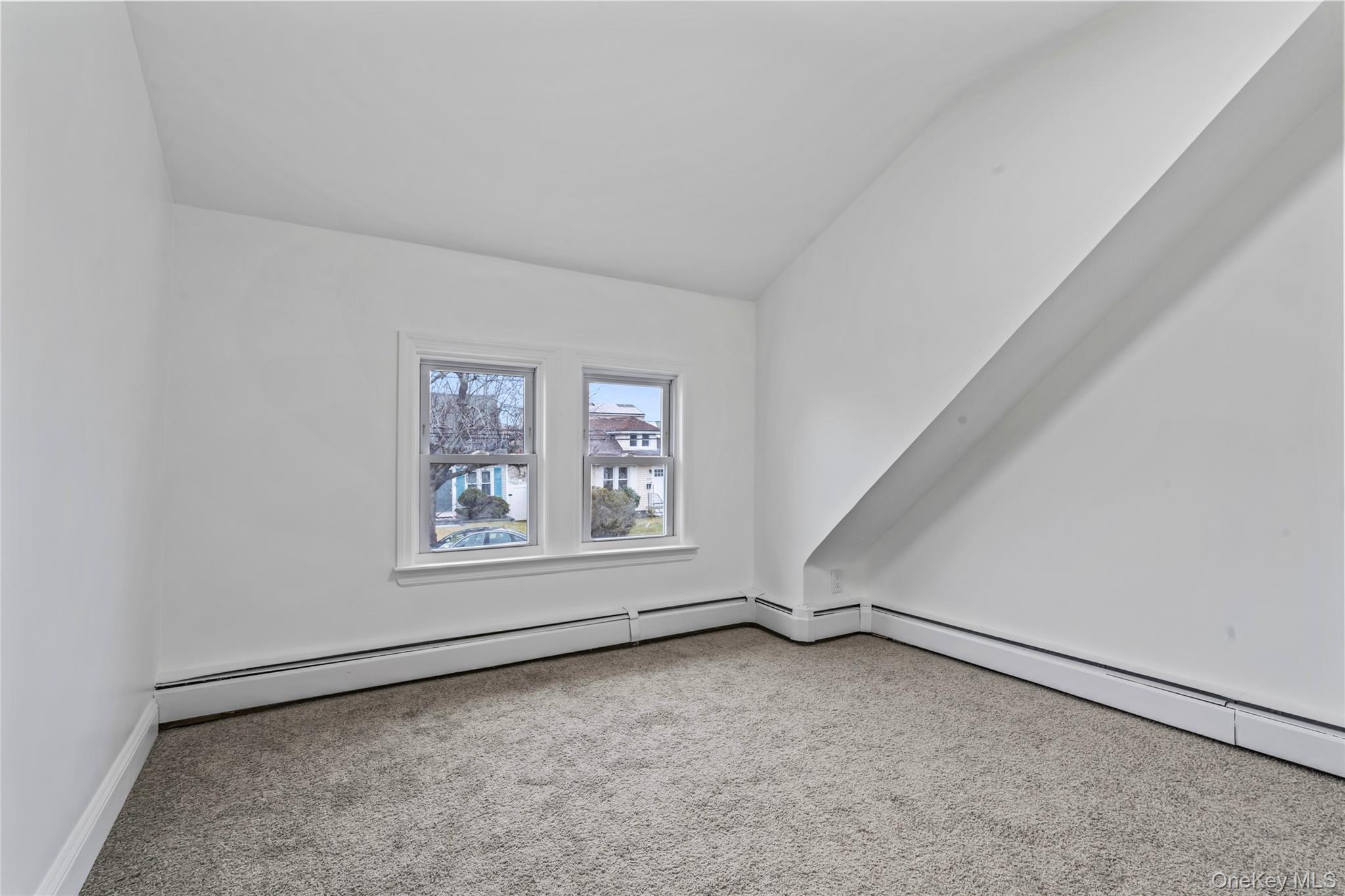 #12 photo, 3322 Parkway Drive, מחוז נסאו Baldwin Harbor , NY 11510