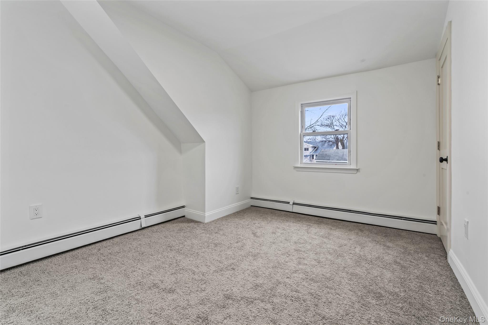 #15 photo, 3322 Parkway Drive, מחוז נסאו Baldwin Harbor , NY 11510