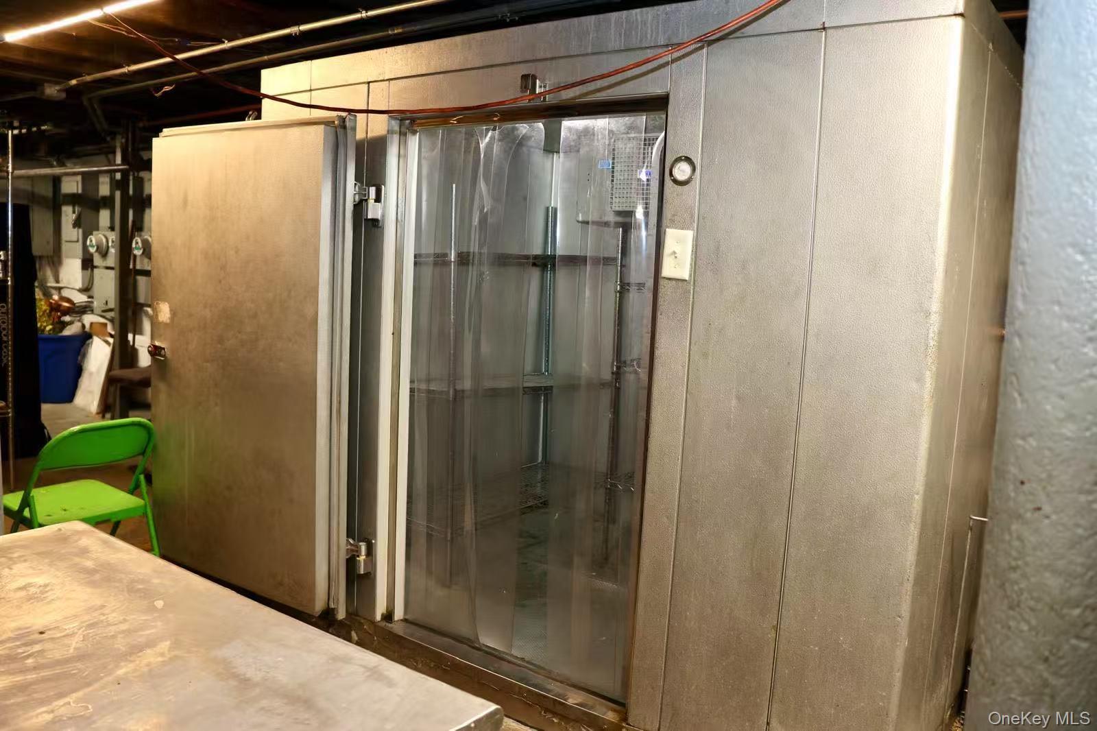 #9 photo, 25317 Northern Boulevard, Little Neck , NY 11362