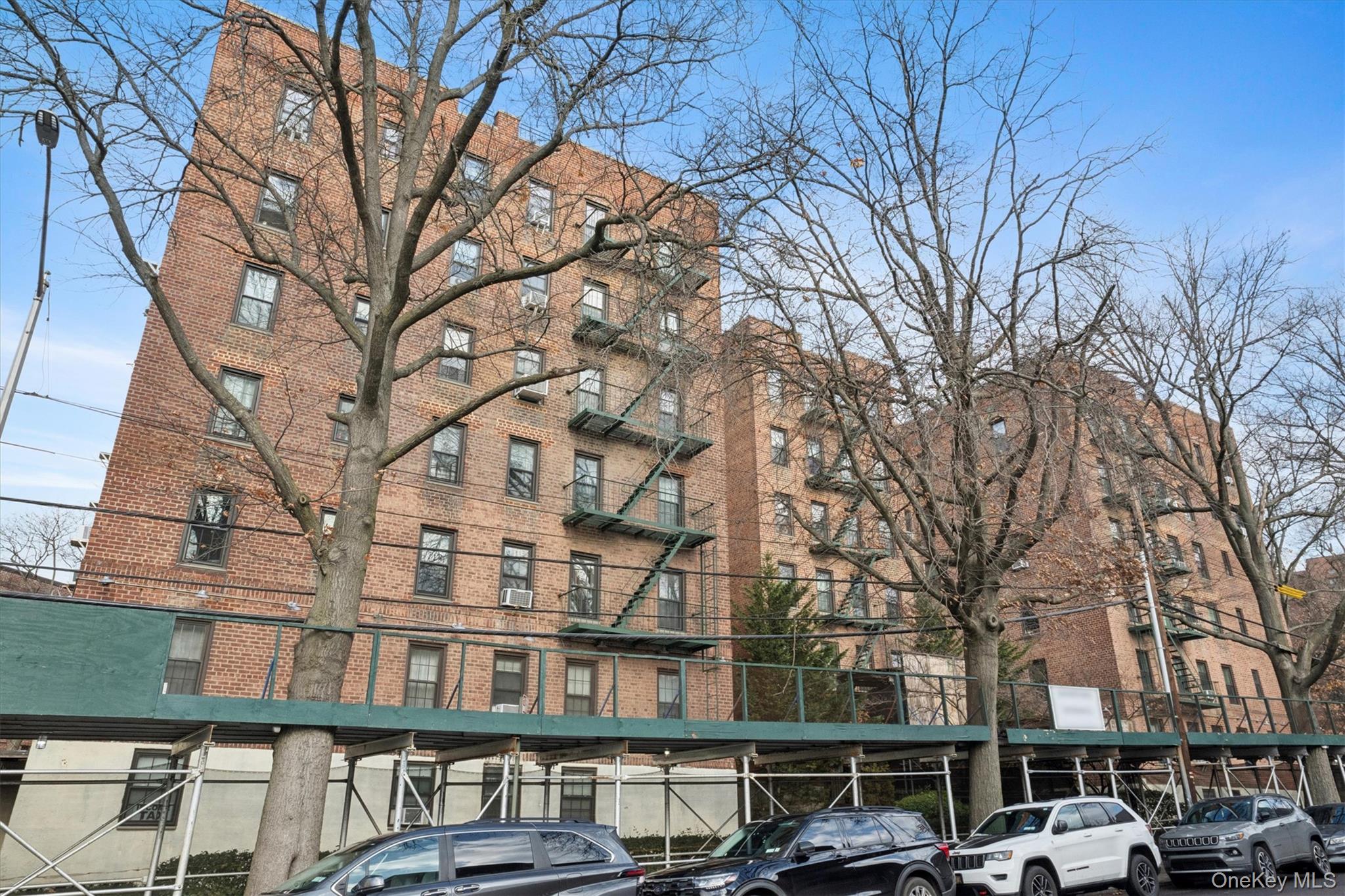 #15 photo, 139-09 84th Drive, Briarwood , NY 11435