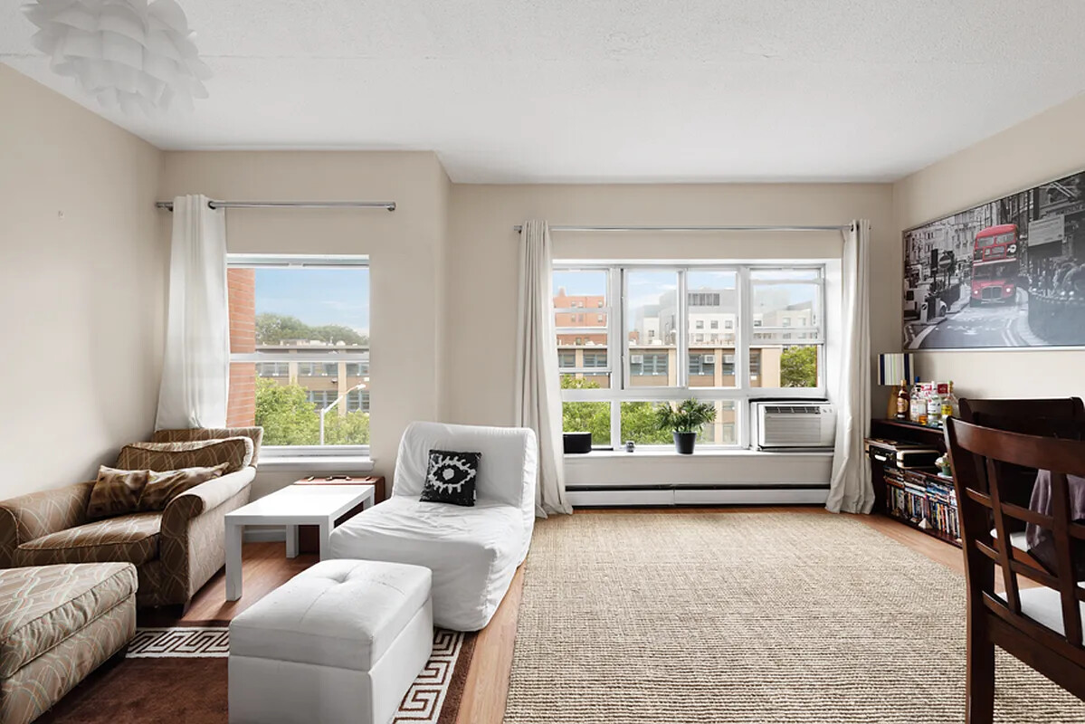 #7 photo, 56 E 120TH Street, South Harlem , NY 10035