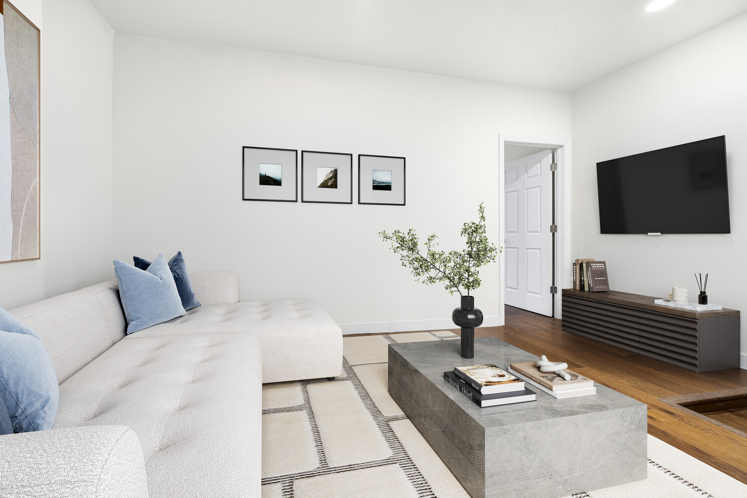 #1 photo, New York City, Hell's Kitchen , NY 10019