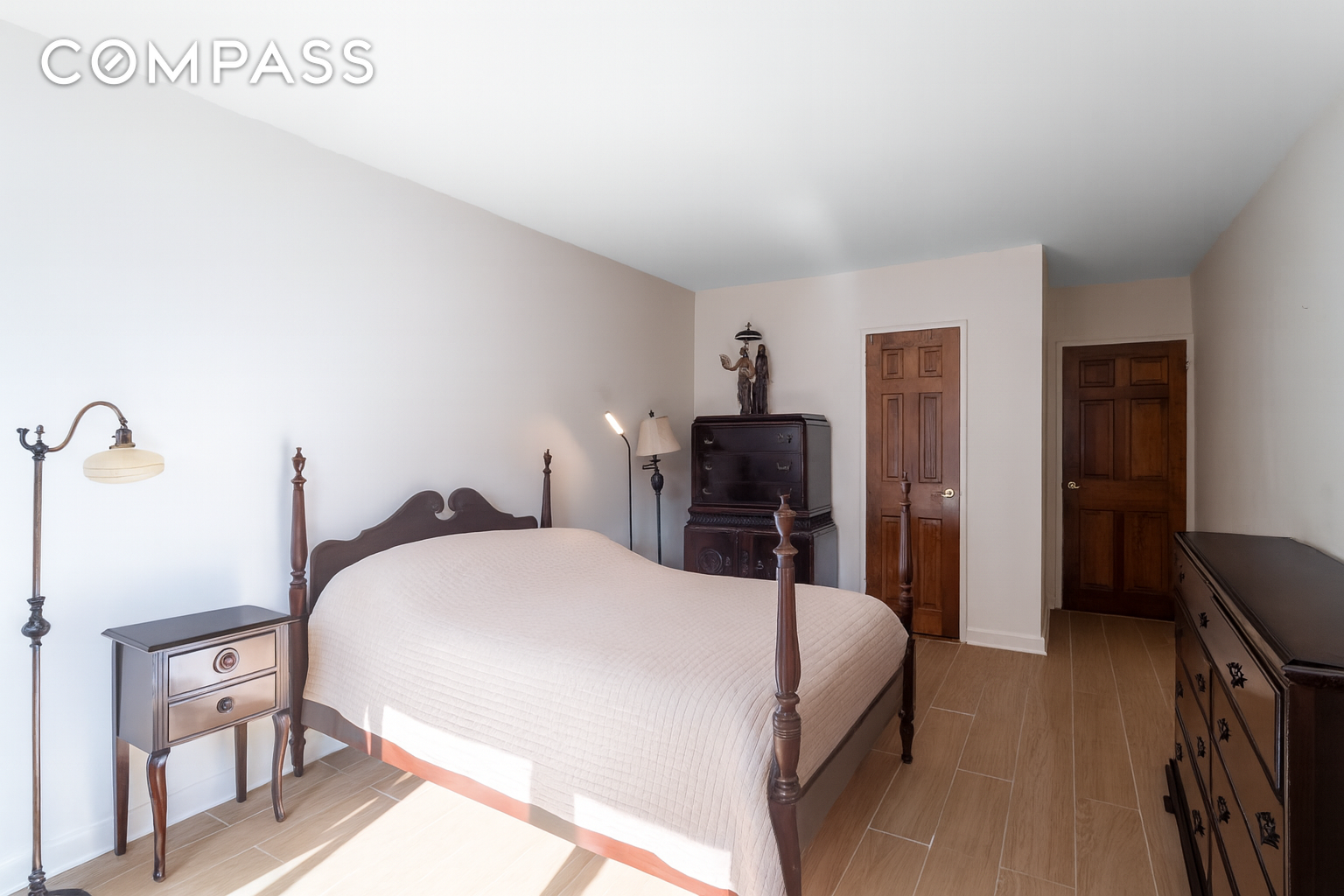 #6 photo, 315 E 65th Street, Lenox Hill , NY 10065