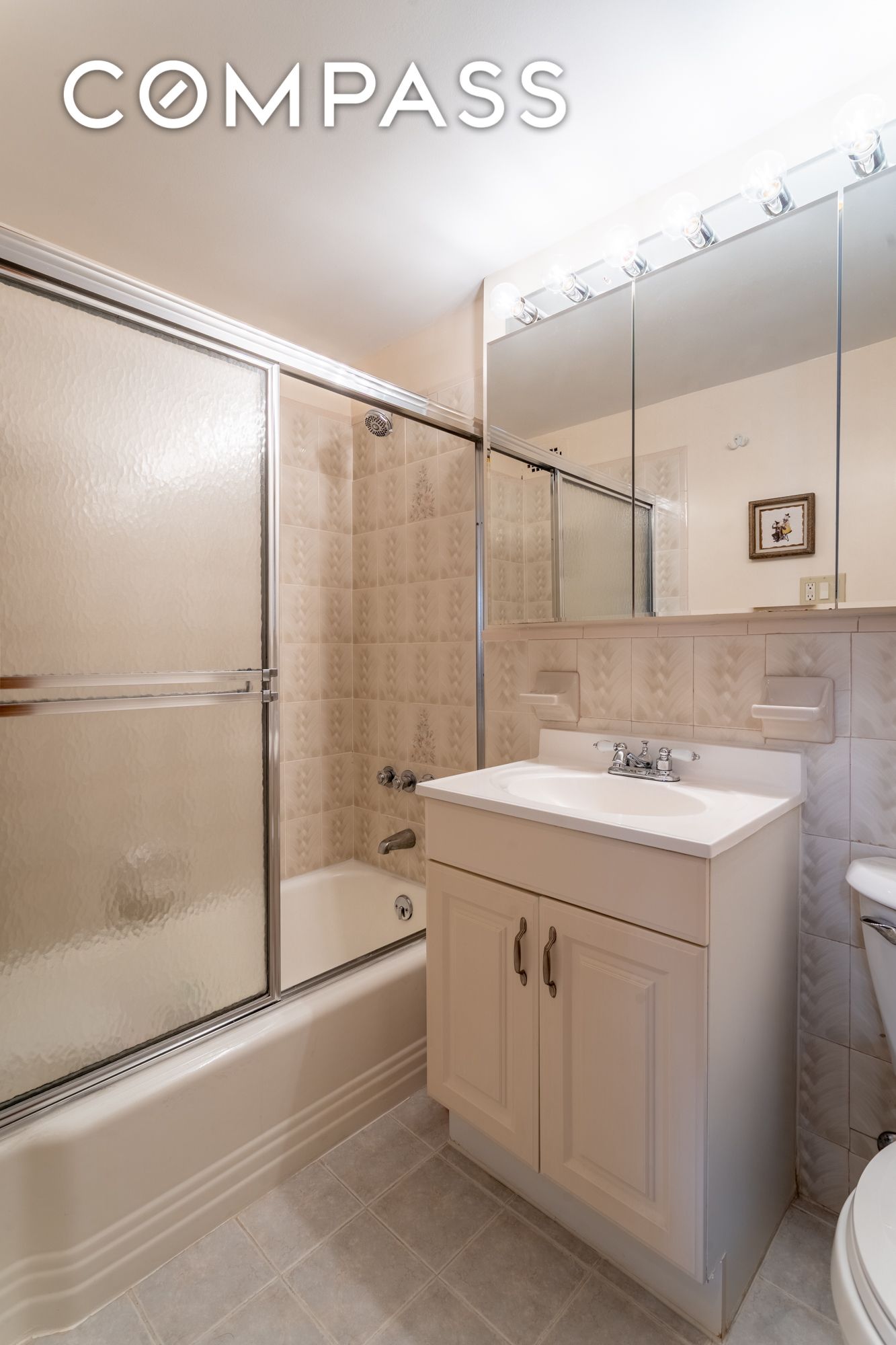 #9 photo, 315 E 65th Street, Lenox Hill , NY 10065