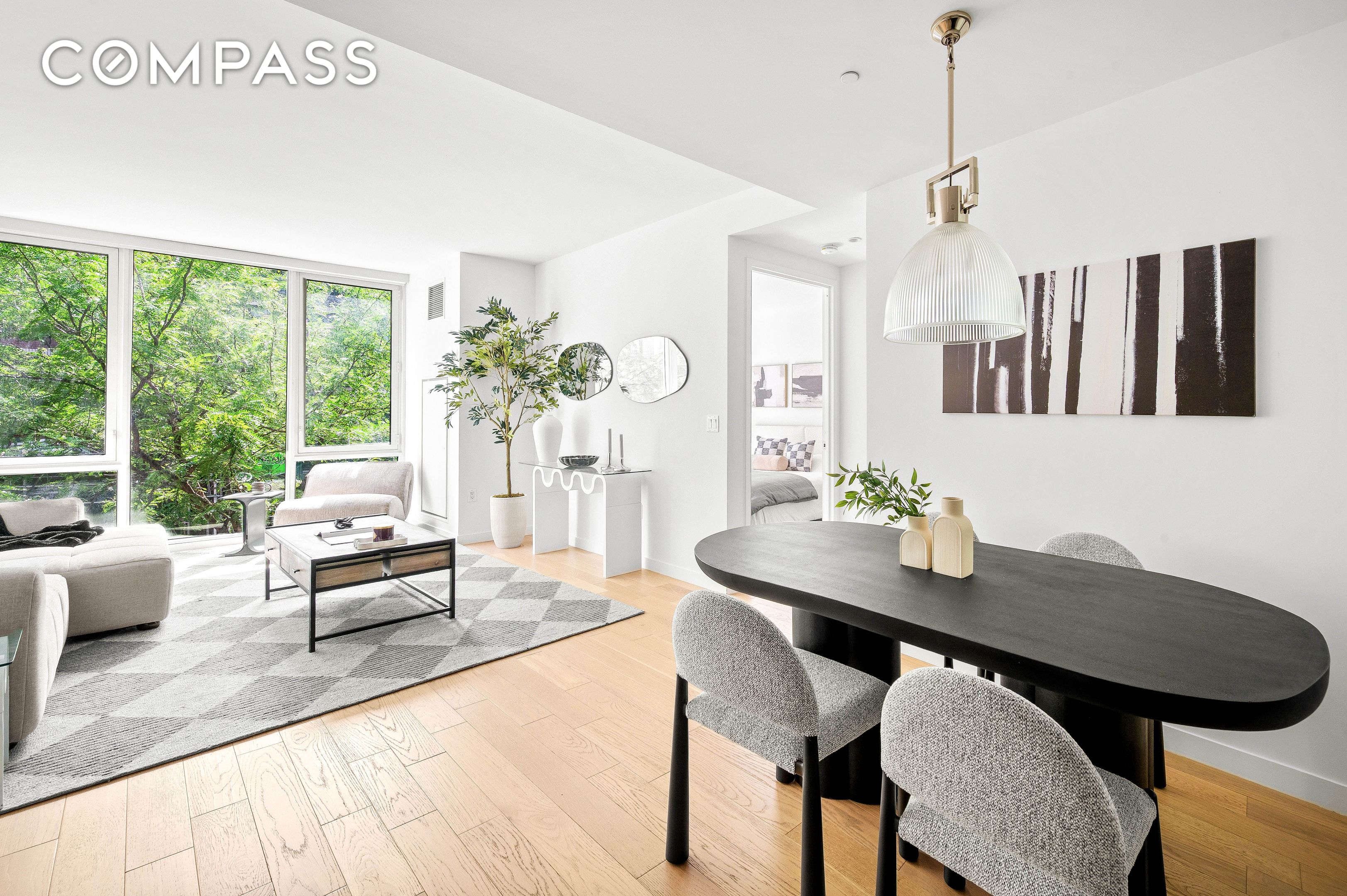 #3 photo, 540 W 49th Street, Hell's Kitchen , NY 10019