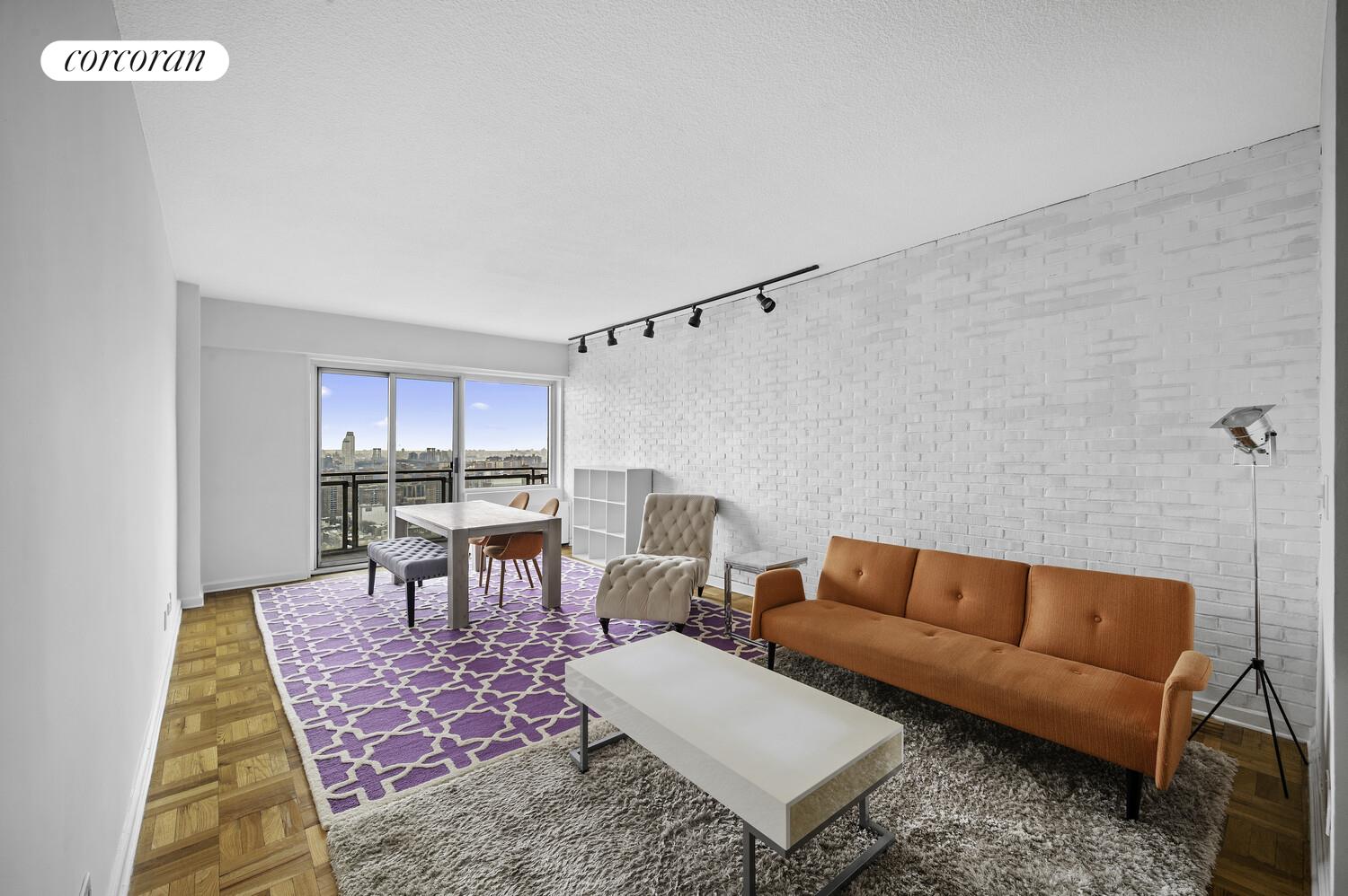 #1 photo, New York City, Greenwich Village , NY 10003